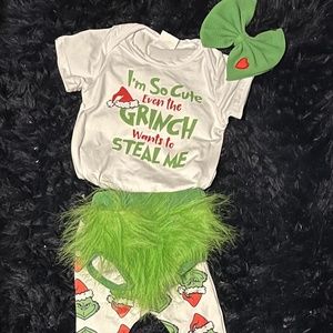 Grinch outfit